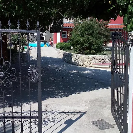 House Mezanovac Holiday home